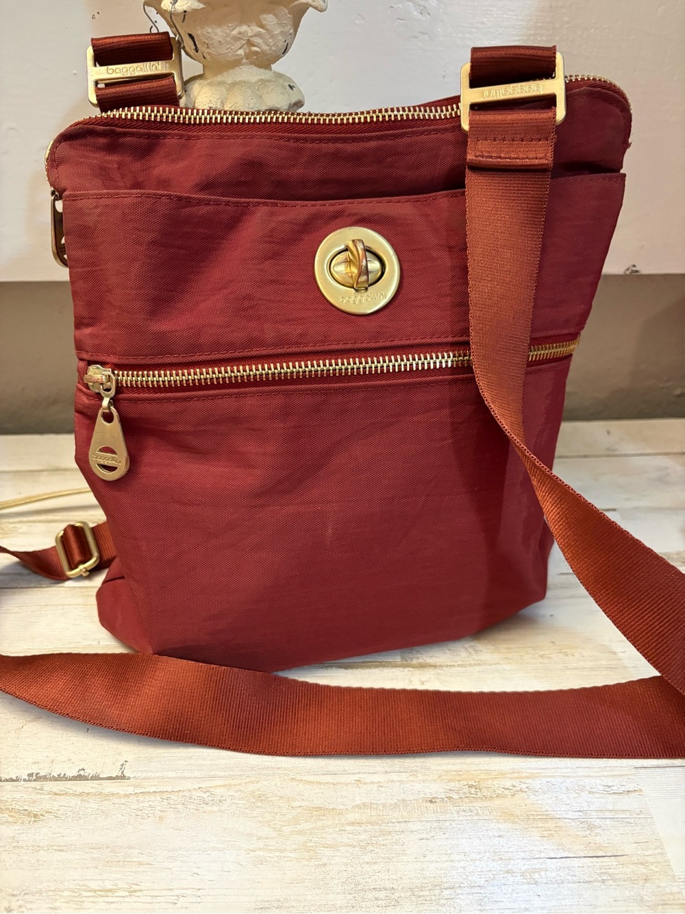 Baggallini Brick Red Turn-Lock Crossbody Bag